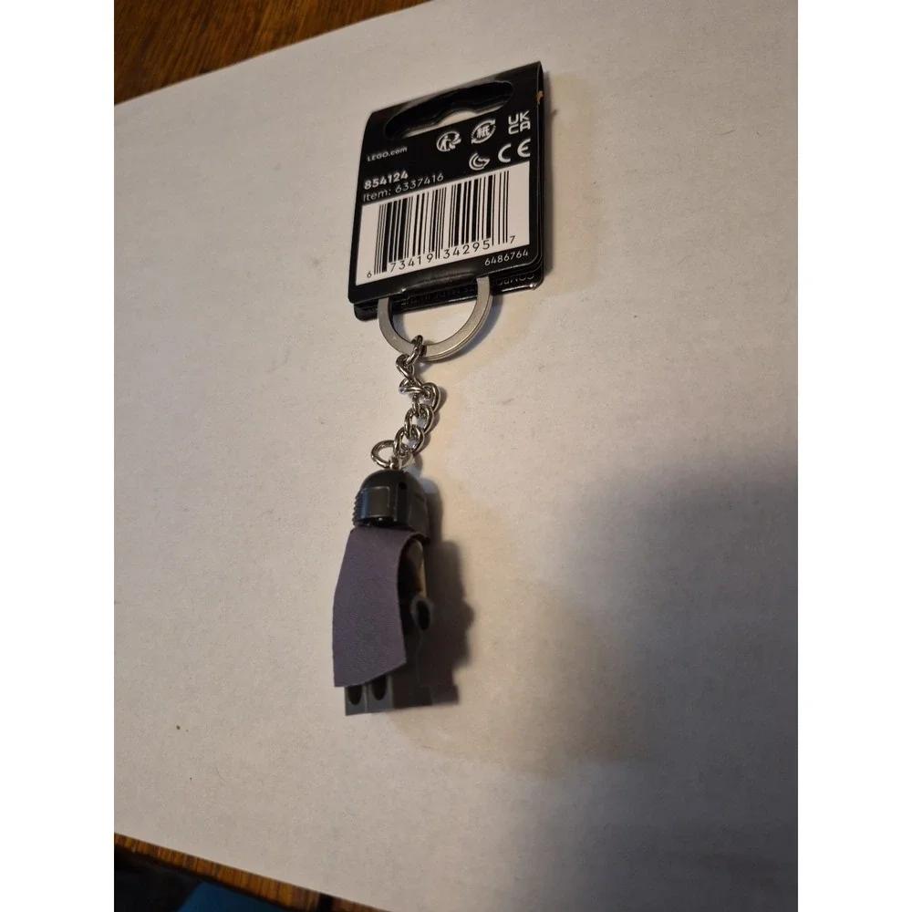The Mandolorian LEGO Keychain Disney Star Wars - Picture 4 of 6
